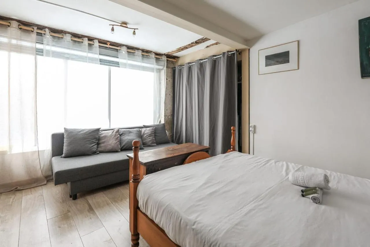 Appartement Ternaux - Welkeys Paris Apartment