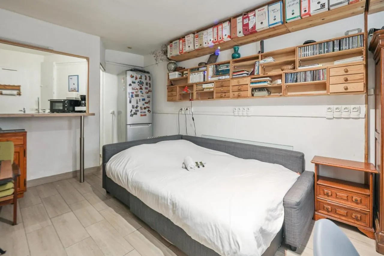 Appartement Ternaux - Welkeys Paris France